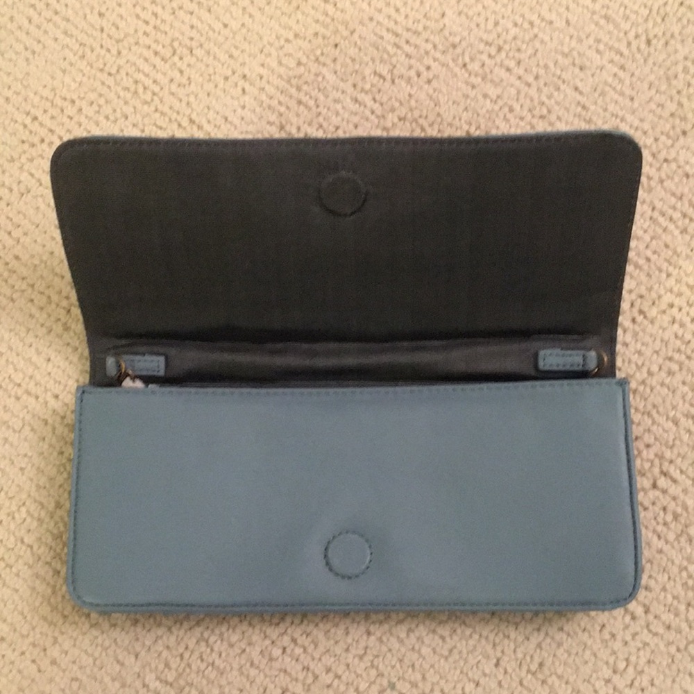 BCBG Max Azria clutch - never been used - Picture 2 of 5
